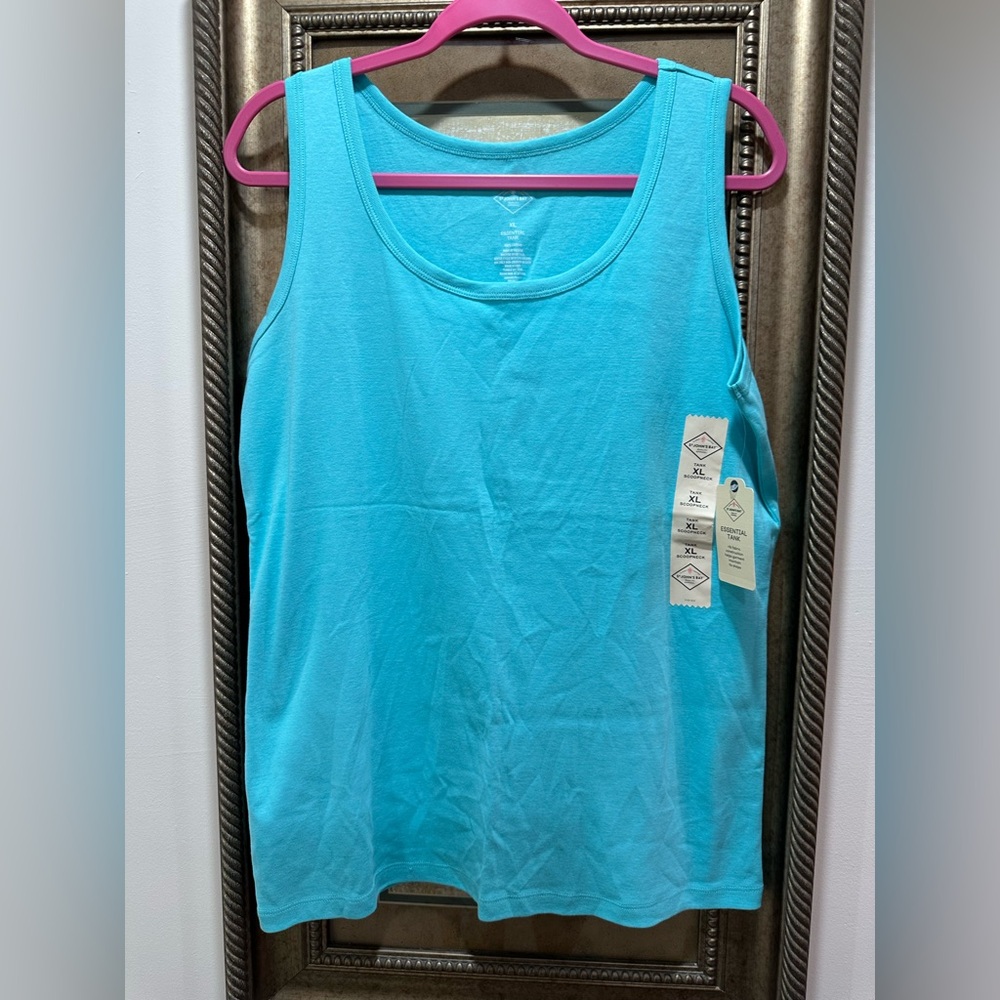St. John's Bay Aqua Tank Top